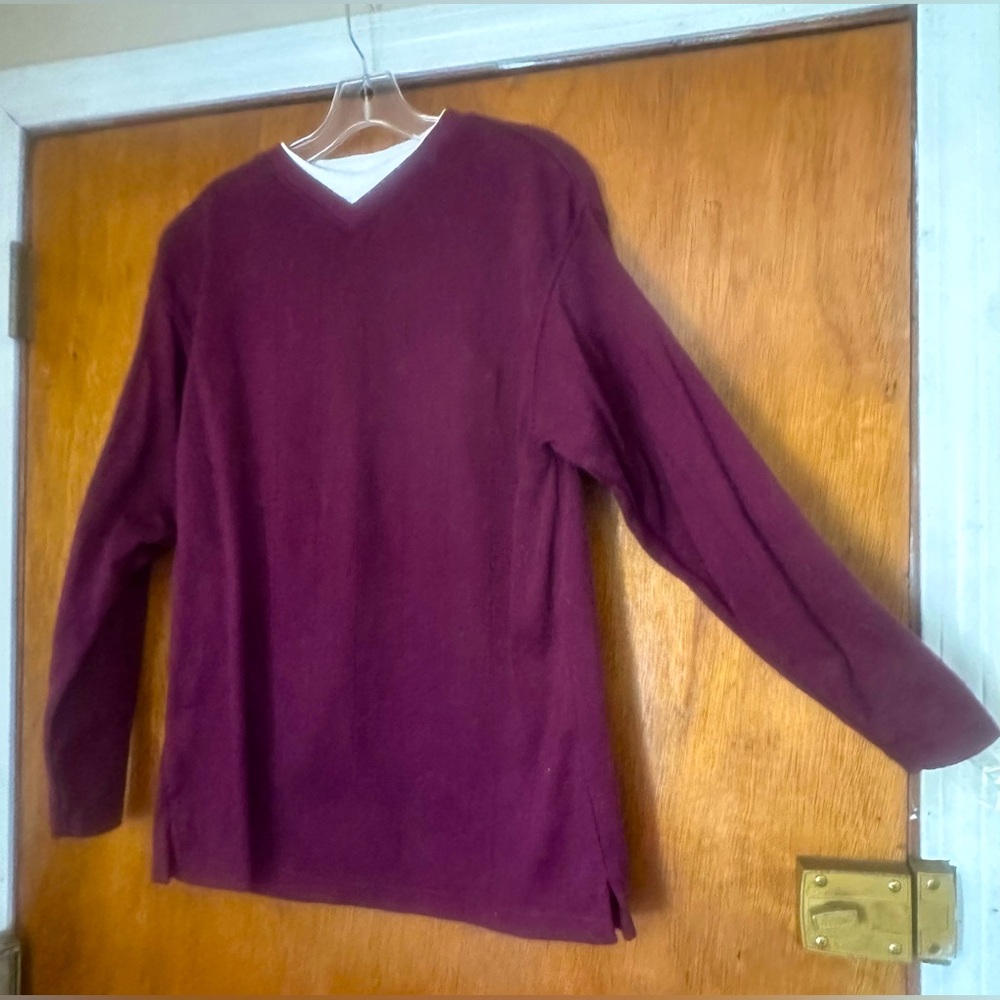 Men’s Haggar Knit Shirt Maroon V-Neck Long Sleeve 80% Cotton Jersey Sz M Shirt